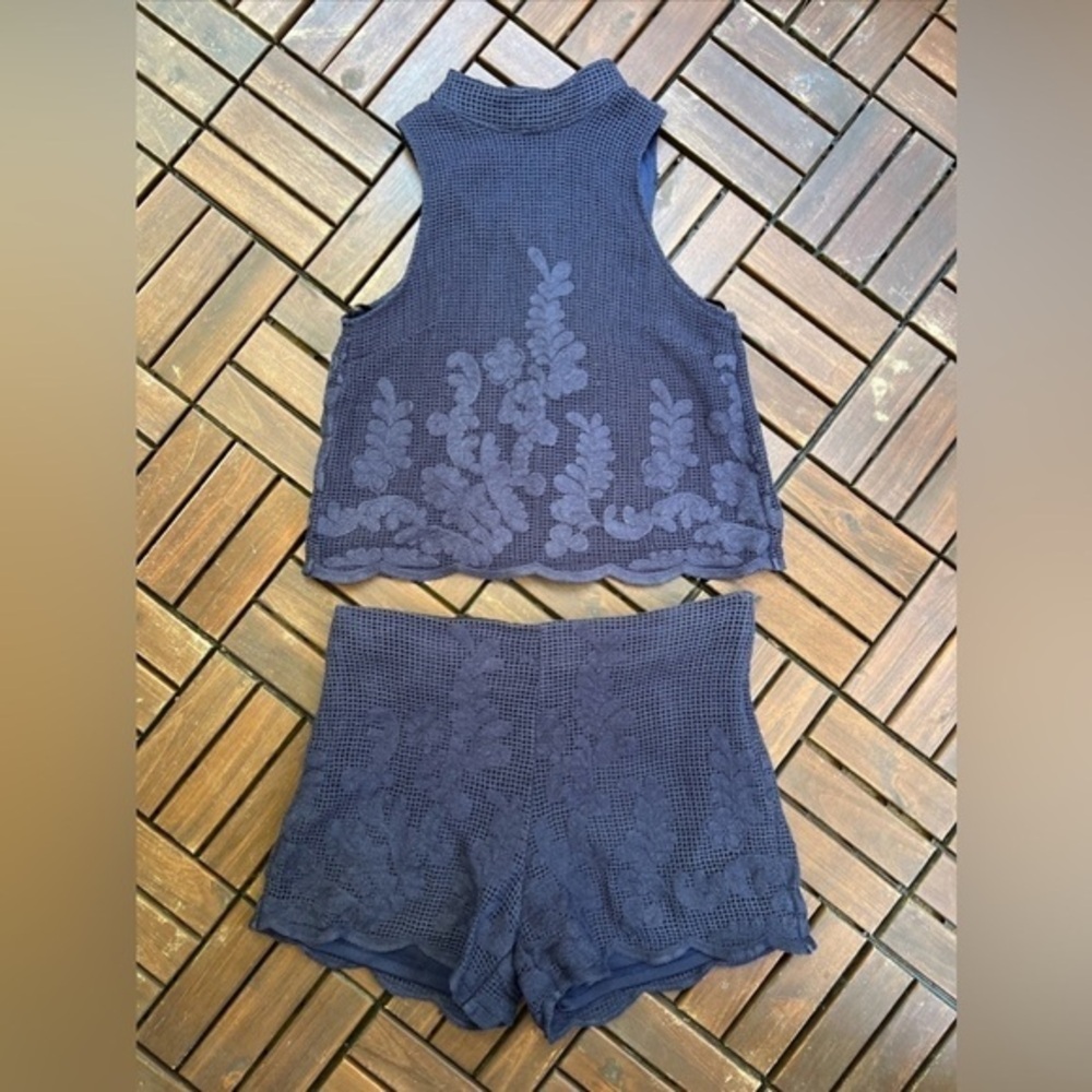JOA Los Angeles Navy Blue Set Top & Shorts Cotton Embroidered Crochet Si…